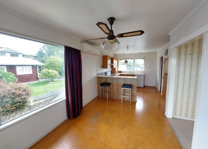  at 11 Keegan Drive, Massey, Waitakere City, Auckland