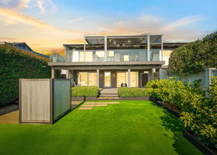  at 1 Charles Dickens Drive, Mellons Bay, Manukau City, Auckland