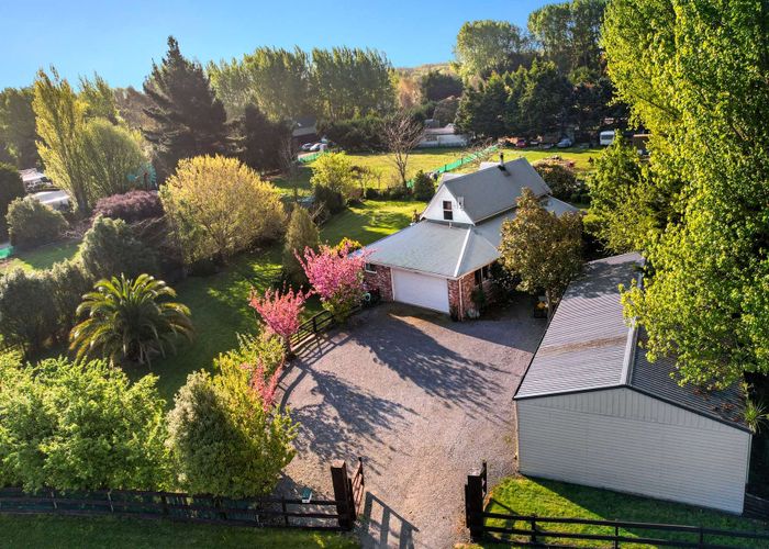  at 14 Allin Drive, Waikuku Beach, Waikuku Beach