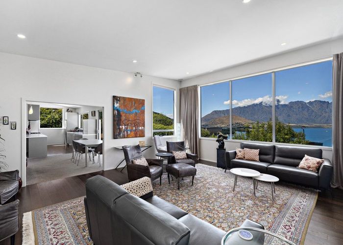  at 9 Matakauri Place, Fernhill, Queenstown