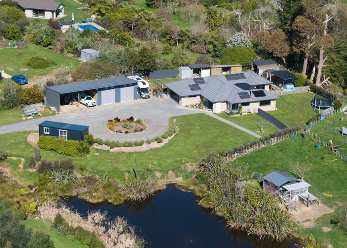  at 30 Mountain View Drive, Manakau, Horowhenua, Manawatu / Whanganui