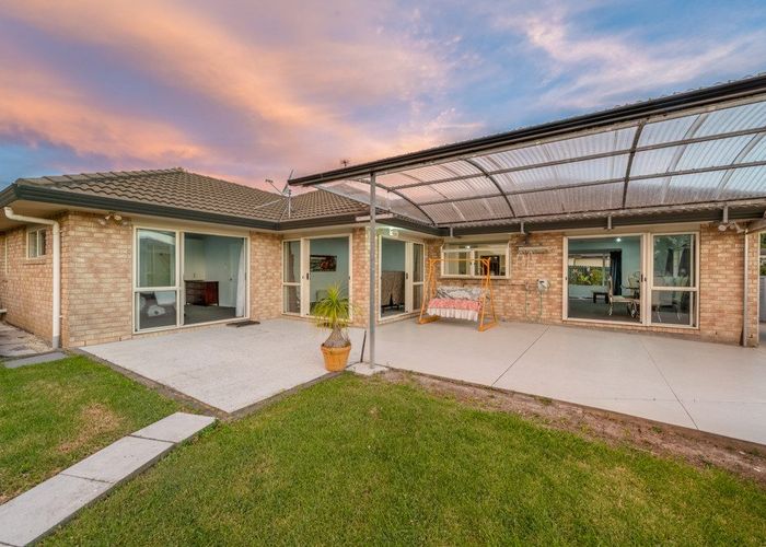  at 5 Dromora Close, Dannemora, Manukau City, Auckland