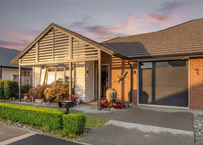  at 12 Easby Way, Flagstaff, Hamilton, Waikato