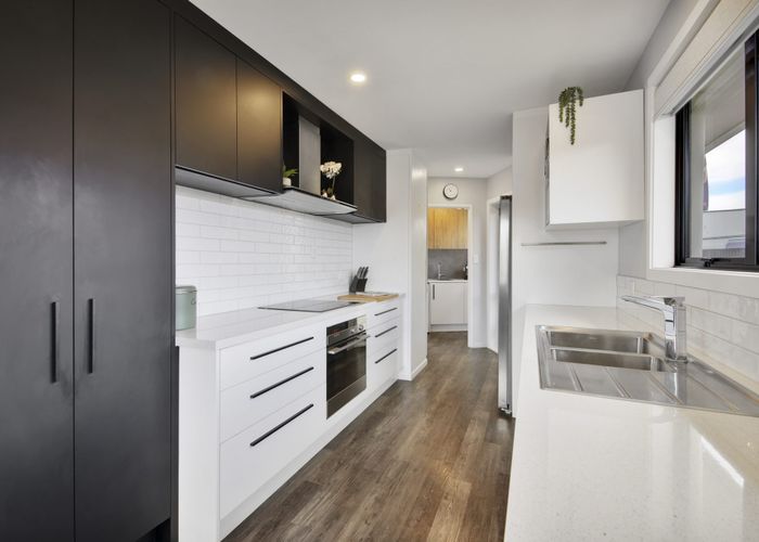  at 6 Oakley Crescent, Hornby, Christchurch City, Canterbury