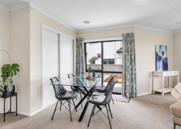  at 117 Queen Charlotte Drive, Aotea, Porirua, Wellington