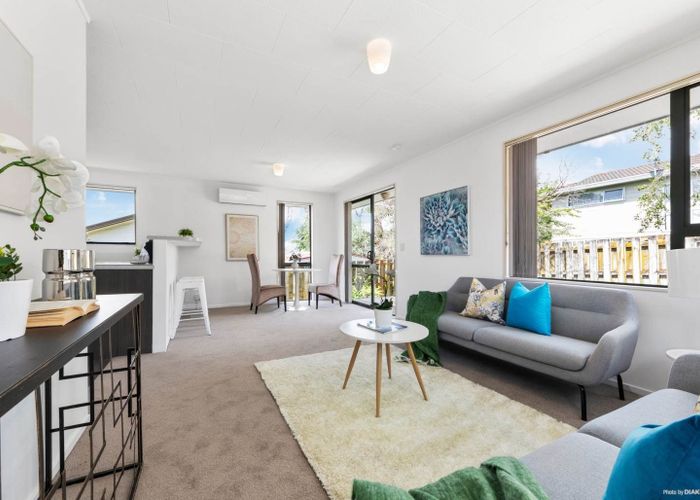  at 3 Ebony Place, Massey, Auckland
