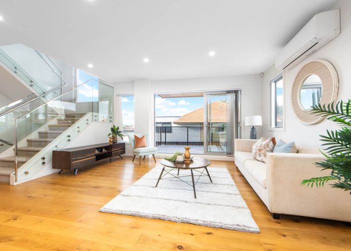  at 18B Waller Avenue, Bucklands Beach, Manukau City, Auckland