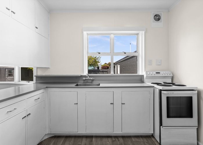  at 4 Murphy Road, Taradale, Napier, Hawke's Bay