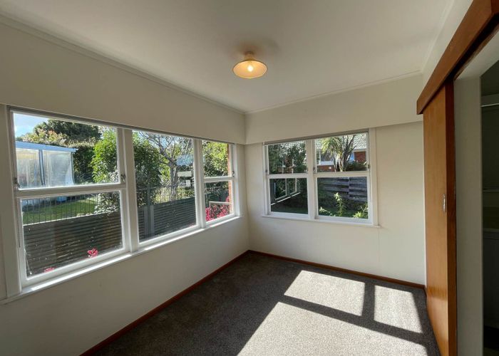  at 3/52 Felton Mathew Avenue, Saint Johns, Auckland