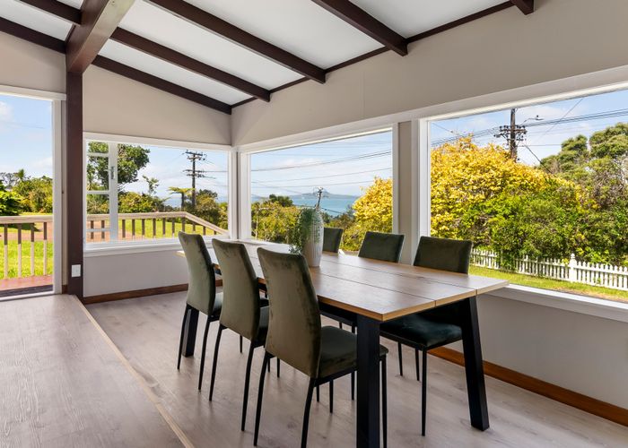  at 1/19 Carlisle Road, Browns Bay, North Shore City, Auckland