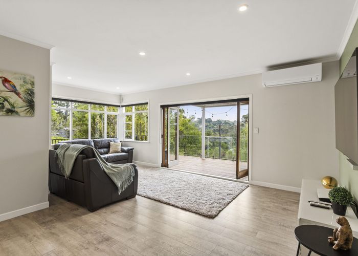  at 86 The Avenue, Lucas Heights, Auckland