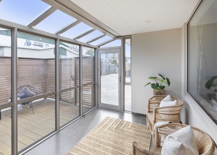  at 2/28 Oxley Avenue, St. Albans, Christchurch City, Canterbury