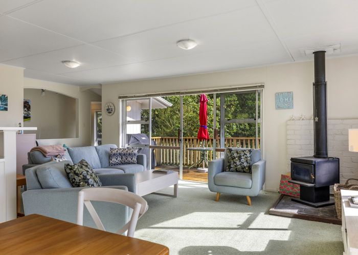  at 64 Kaiuru Avenue, Pukawa Bay, Tūrangi