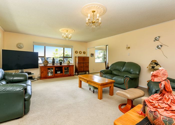  at 1 Byron Place, Whalers Gate, New Plymouth