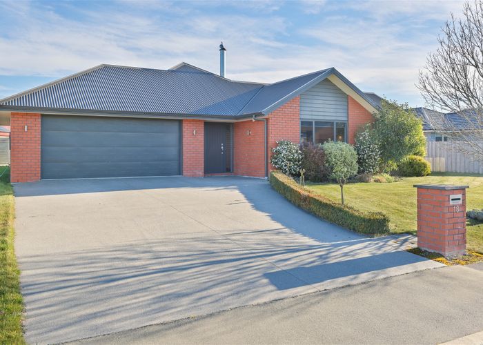  at 18 Orchard Grove, Netherby, Ashburton