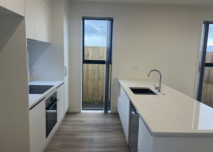  at 94D Swanson Road, Henderson, Auckland
