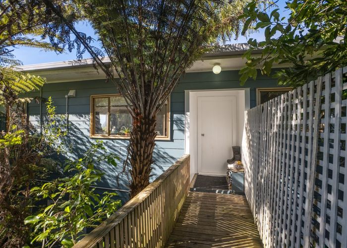  at 20 Church Bay Road, Oneroa, Waiheke Island, Auckland