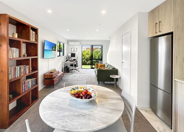  at 3/4 Johnston Grove, Taita, Lower Hutt, Wellington