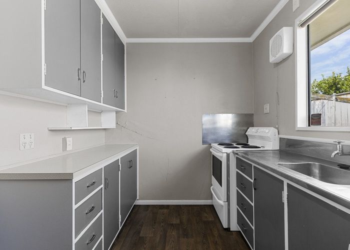  at 3/10 Kowhai Avenue, Takaro, Palmerston North, Manawatu / Whanganui