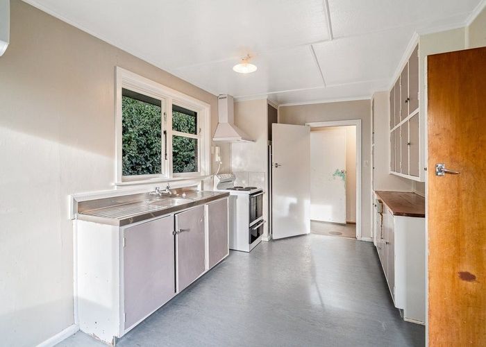  at 17 Leicester Crescent, Hoon Hay, Christchurch City, Canterbury