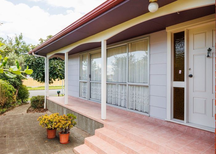  at 44 Hillcrest Drive, Kelvin Grove, Palmerston North