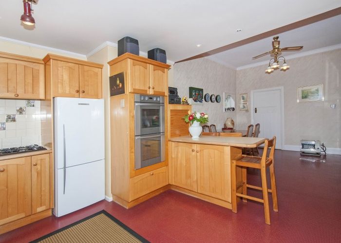  at 86 Kings Crescent, Hutt Central, Lower Hutt