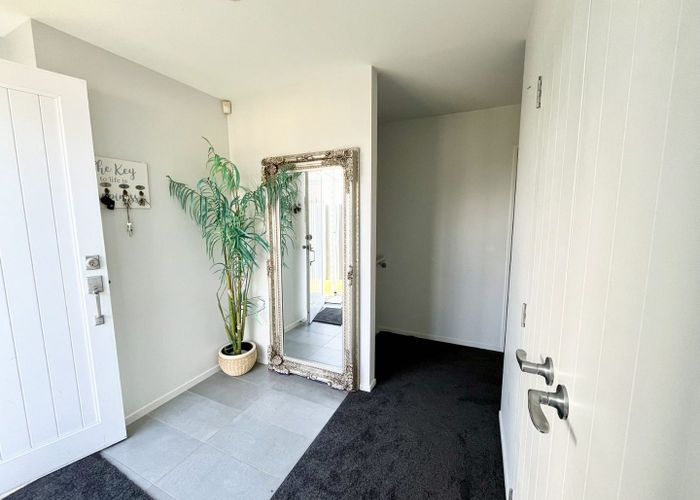  at 4 Olsen Avenue, Hillsborough, Auckland City, Auckland