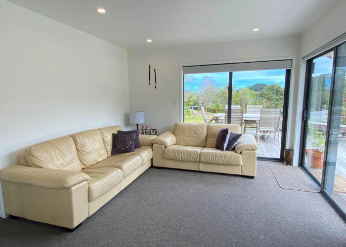  at 190 Paremoremo Road, Lucas Heights, Auckland