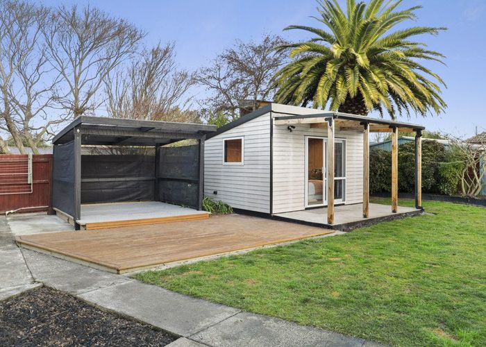  at 5 Neave Place, Hillmorton, Christchurch