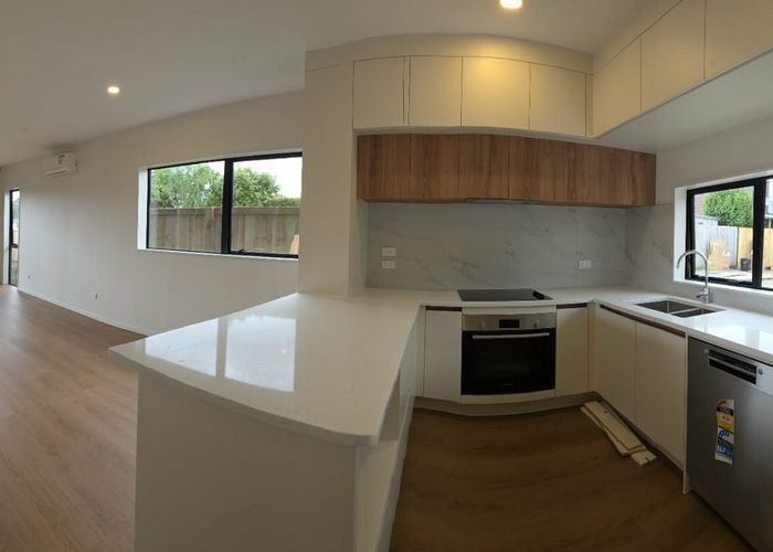  at 310 Rangatira Rd, Beach Haven, North Shore City, Auckland