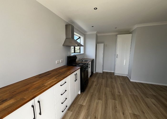  at 25 Hiwi Crescent, Titahi Bay, Porirua, Wellington