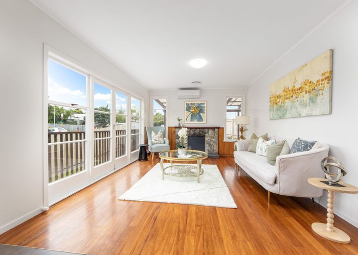  at 114 Edmonton Road, Henderson, Waitakere City, Auckland
