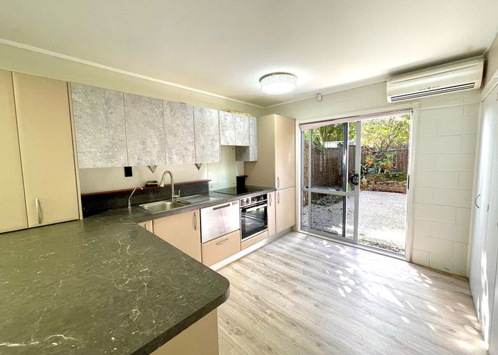  at 2/111 Balmoral Road, Mount Eden, Auckland City, Auckland