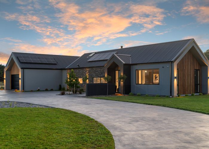  at 190 Verdeco Boulevard, Lincoln, Lincoln