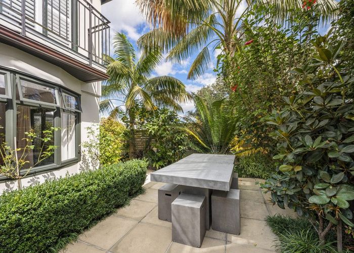  at 3/33 St Vincent Avenue, Remuera, Auckland City, Auckland