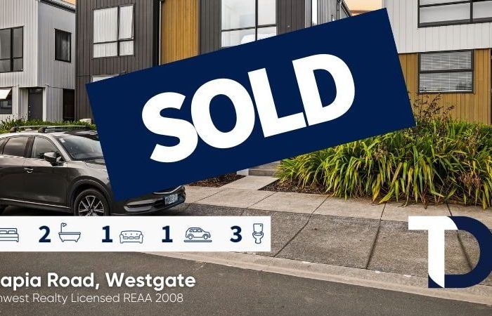  at 8 Kapia Road, Westgate, Auckland