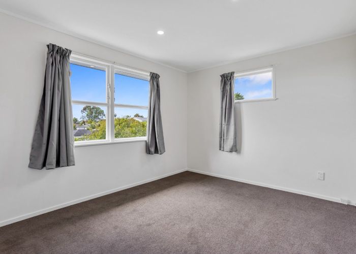  at 17 Keegan Drive, Massey, Auckland