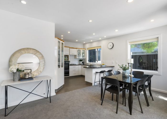  at 2/123 Victoria Avenue, Remuera, Auckland
