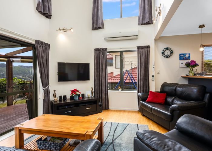  at 138 Woodman Drive, Tawa, Wellington