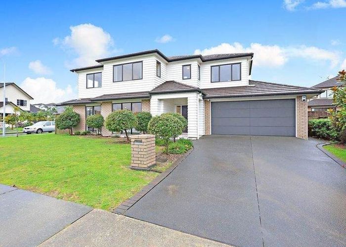  at 7 Packspur Drive, Flat Bush, Auckland