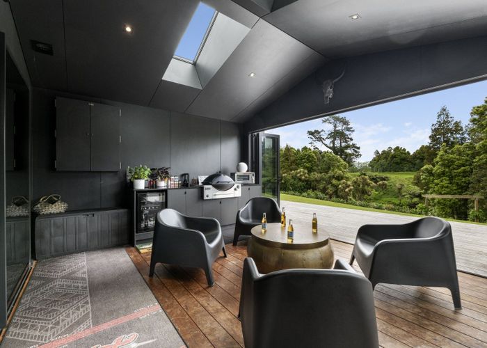  at 9B Cross Street, Lepperton, New Plymouth