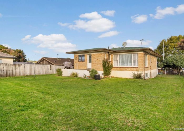  at 71 Browns Road, Manurewa, Auckland