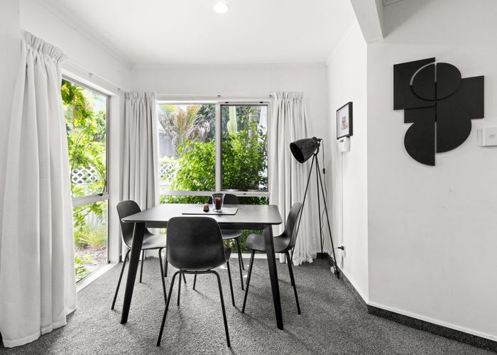  at 3 Cambridge Terrace, Taradale, Napier