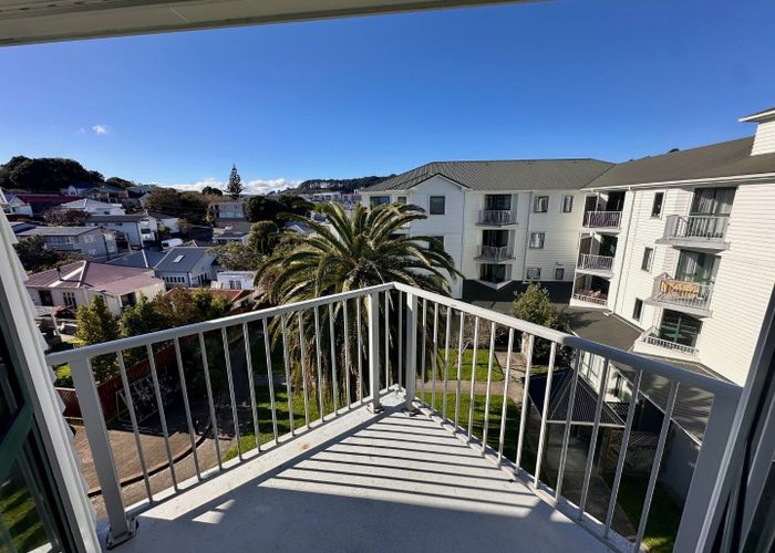  at D14/13 Palm Grove, Berhampore, Wellington, Wellington