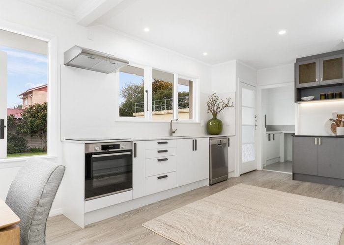  at 144 Wairakei Road, Bryndwr, Christchurch City, Canterbury
