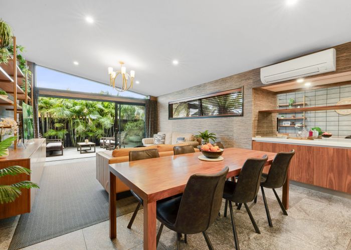  at 216A Powderham Street, New Plymouth