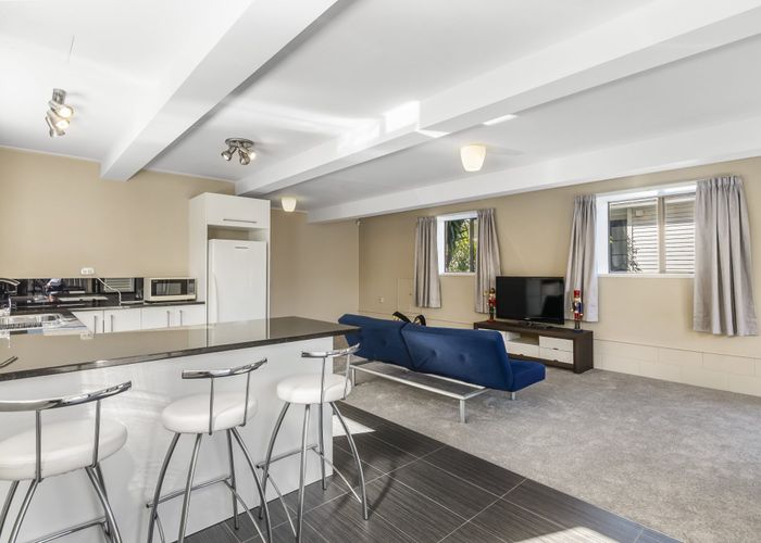  at 18 Pitcairn Place, Avondale, Auckland
