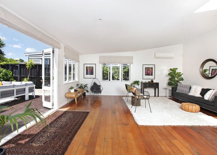  at 9 School Road, Morningside, Auckland