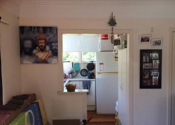  at 4/10 Croydon Road, Mount Eden, Auckland