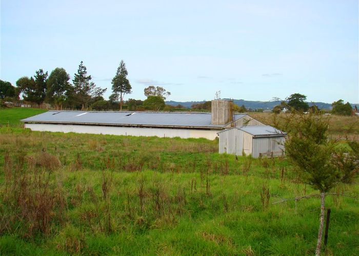  at 33 Ranfurly Road, Alfriston, Auckland